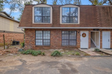 Investment opportunity. Amazing Cash Flow. Golf Course Frontage on Hilaman Park Golf Course in Florida - for sale on GolfHomes.com, golf home, golf lot