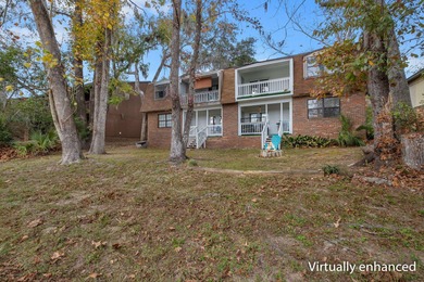 Investment opportunity. Amazing Cash Flow. Golf Course Frontage on Hilaman Park Golf Course in Florida - for sale on GolfHomes.com, golf home, golf lot