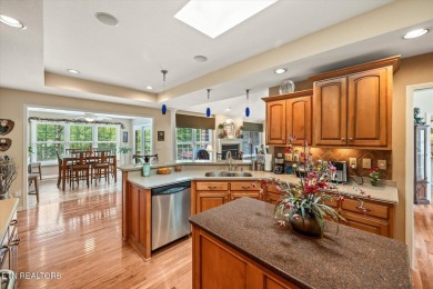 Stunning Custom Home on the Brae Golf Course. This beautifully on Heatherhurst Golf Course in Tennessee - for sale on GolfHomes.com, golf home, golf lot