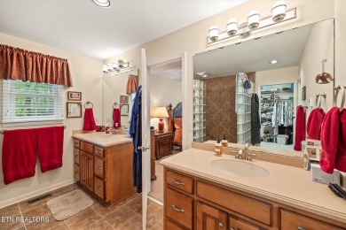 Stunning Custom Home on the Brae Golf Course. This beautifully on Heatherhurst Golf Course in Tennessee - for sale on GolfHomes.com, golf home, golf lot