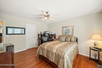 Stunning Custom Home on the Brae Golf Course. This beautifully on Heatherhurst Golf Course in Tennessee - for sale on GolfHomes.com, golf home, golf lot