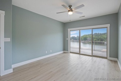 This beautifully updated 3 bed, 2 bath end unit in the quiet on The Club At Old Kinderhook in Missouri - for sale on GolfHomes.com, golf home, golf lot