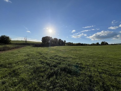 Welcome to this 8+/- acre mini farm, conveniently located on Dix River Country Club in Kentucky - for sale on GolfHomes.com, golf home, golf lot