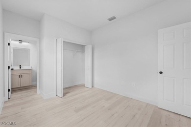 Beautiful New Construction in Sun 'N Lake - 4 Bedrooms, 3 Baths on Sun n Lake Golf and Country Club in Florida - for sale on GolfHomes.com, golf home, golf lot