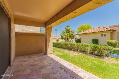Welcome to this delightful 2-bedroom townhome with a roomy 2-car on Westbrook Village Golf Club in Arizona - for sale on GolfHomes.com, golf home, golf lot