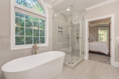 Beautifully Renovated Home in the Heart of Reynolds Lake Oconee! on Reynolds Lake Oconee - The Oconee in Georgia - for sale on GolfHomes.com, golf home, golf lot