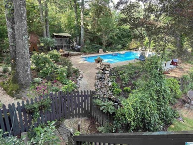Beautiful home w/Sand & Finish hardwood flooring entire main on Heatherwood Golf and Country Club  in Alabama - for sale on GolfHomes.com, golf home, golf lot