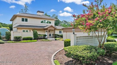 Beautifully updated 3BR/2.5BA home in Deerwood-one of on The Deerwood Country Club in Florida - for sale on GolfHomes.com, golf home, golf lot
