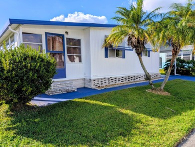 AFFORDABLE FLORIDA DREAM LIFESTYLE!  MOTIVATED SELLERS!   This on Grasslands Golf and Country Club in Florida - for sale on GolfHomes.com, golf home, golf lot