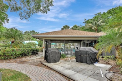Fully renovated 2 bed/2 bath condo with additional room and on  in Florida - for sale on GolfHomes.com, golf home, golf lot