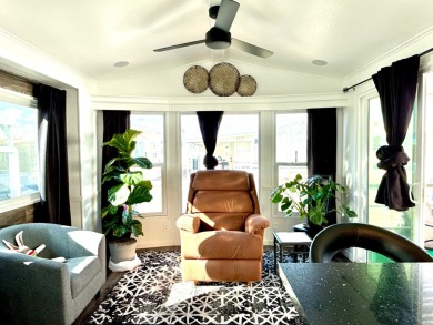 Fabulously remodeled FURNISHED home! Oversized main bedroom on Viewpoint Golf Resort in Arizona - for sale on GolfHomes.com, golf home, golf lot