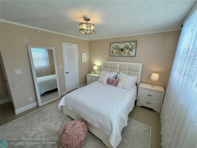 Luxurious apartment 2 bedroom, 2 full bathrooms on the 3rd floor on Deer Creek Golf Club in Florida - for sale on GolfHomes.com, golf home, golf lot