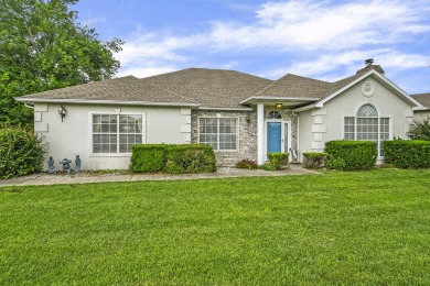 ***PRICED TO SELL***ONE LEVEL 3-bedroom, 2-bath home located in on Pointe Royale Village Country Club in Missouri - for sale on GolfHomes.com, golf home, golf lot