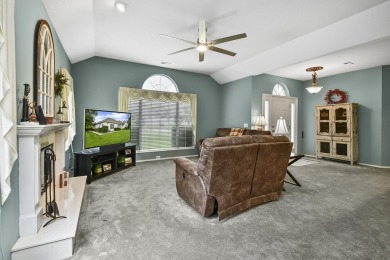 ***PRICED TO SELL***ONE LEVEL 3-bedroom, 2-bath home located in on Pointe Royale Village Country Club in Missouri - for sale on GolfHomes.com, golf home, golf lot