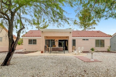 CHARMING AGE-QUALIFIED 'SUN CITY SUMMERLIN' SINGLE STORY W/ LG on Highland Falls Golf Club in Nevada - for sale on GolfHomes.com, golf home, golf lot