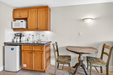 Located in Lasata at Sandestin, this charming ground-floor on Sandestin Golf and Beach Resort - Raven in Florida - for sale on GolfHomes.com, golf home, golf lot