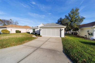 This beautifully maintained 2/2/2, smoke-free, pet-free home is on Royal Oaks Golf Club in Florida - for sale on GolfHomes.com, golf home, golf lot