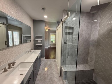 This beautifully maintained home sits on a generously sized lot on Stevens Park Golf Course in Texas - for sale on GolfHomes.com, golf home, golf lot