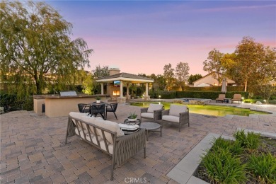 Your quest for the ideal blend of sprawling single level luxury on Black Gold Golf Course in California - for sale on GolfHomes.com, golf home, golf lot