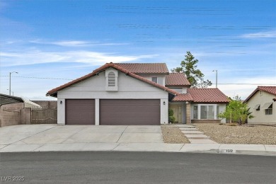 Spacious 4-bedroom, 3-bath home in desirable Valley West on Canyon Gate Country Club in Nevada - for sale on GolfHomes.com, golf home, golf lot