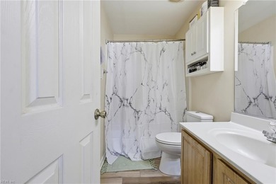 Welcome home! This exquisite 2 bd 2bth condo is located in a on Golden Horseshoe Golf Club in Virginia - for sale on GolfHomes.com, golf home, golf lot