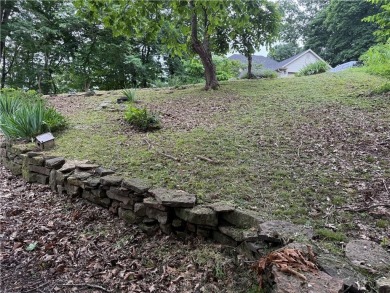 Lake View Home with Workshop  Great Potential!

This 3-bedroom on Holiday Island Executive Golf Course in Arkansas - for sale on GolfHomes.com, golf home, golf lot