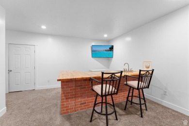 **OPEN HOUSE, JUNE 7 FROM 10 AM - 12 PM ** Welcome to your dream on Talons Cove Golf Club in Utah - for sale on GolfHomes.com, golf home, golf lot