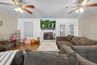 Welcome to this spacious 3-bedroom, 2-bathroom home offering 1 on Wildwood Golf Course in Texas - for sale on GolfHomes.com, golf home, golf lot