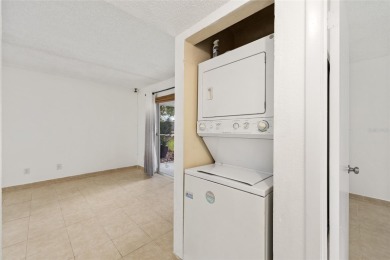 Welcome to 588 Fairways Lane in Ocala, FL--a spacious 3 bedroom on Country Club At Silver Springs Shores in Florida - for sale on GolfHomes.com, golf home, golf lot