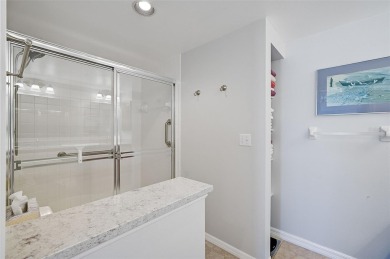 $10,000 PRICE IMPROVEMENT! Welcome to your Florida oasis! on Peridia Golf and Country Club in Florida - for sale on GolfHomes.com, golf home, golf lot