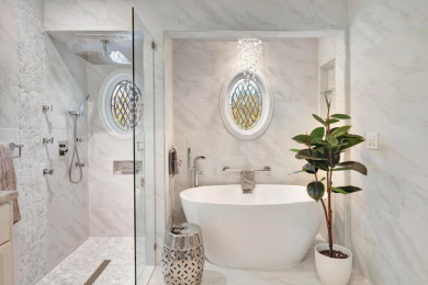 Golf course home for sale on Bent Pine Golf Club in Florida - for sale on GolfHomes.com, golf home, golf lot