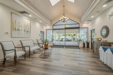 $10,000 PRICE IMPROVEMENT! Welcome to your Florida oasis! on Peridia Golf and Country Club in Florida - for sale on GolfHomes.com, golf home, golf lot
