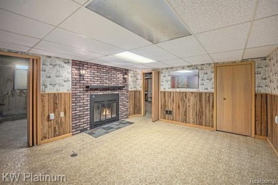 Situated at the end of a quiet cul-de-sac, this well-maintained on St. Clair Shores Country Club in Michigan - for sale on GolfHomes.com, golf home, golf lot