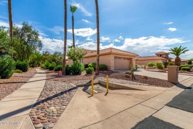 Very popular Trova Model w/2 bed, 2 bath PLUS Den that is on Oakwood Golf Club  in Arizona - for sale on GolfHomes.com, golf home, golf lot