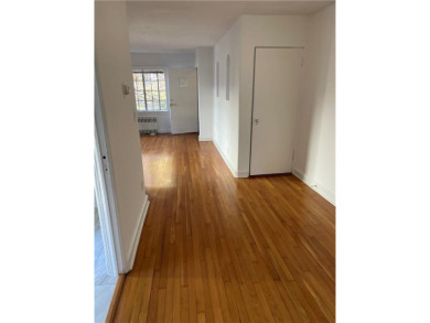 A RARE opportunity to own a well-maintained, all brick 6 family on Silver Lake Golf Course in New York - for sale on GolfHomes.com, golf home, golf lot