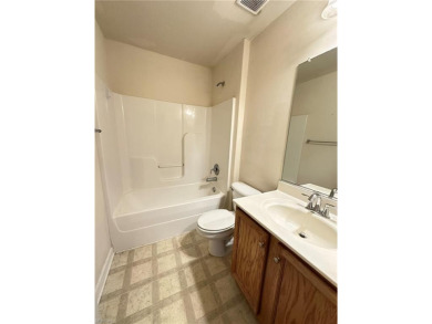 Quiet and tucked away Townhouse just 15 mins away from on The Tradition Golf Club At Royal New Kent in Virginia - for sale on GolfHomes.com, golf home, golf lot