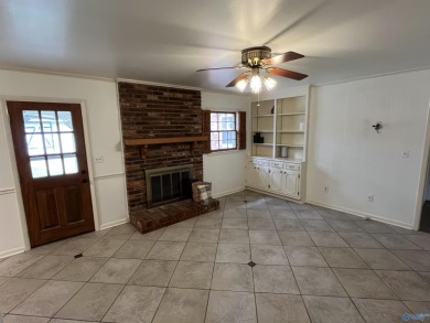 *Home Warranty* included with purchase!  Set back on one of the on Point Mallard Golf Course in Alabama - for sale on GolfHomes.com, golf home, golf lot