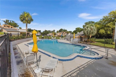 Welcome to this beautiful and light-filled 2-bedroom, 2-bathroom on Mount Dora Golf Club in Florida - for sale on GolfHomes.com, golf home, golf lot