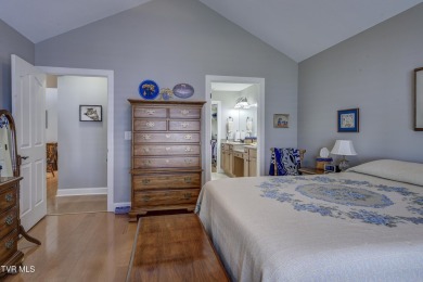 Beautiful, one-level condo with two-car garage in convenient on Tri Cities Golf Club in Tennessee - for sale on GolfHomes.com, golf home, golf lot