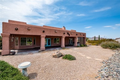 SANTA FE MODEL HOME SITTING ON THE GOLF COURSE!!! This ONE OWNER on Valle Vista Golf Course in Arizona - for sale on GolfHomes.com, golf home, golf lot