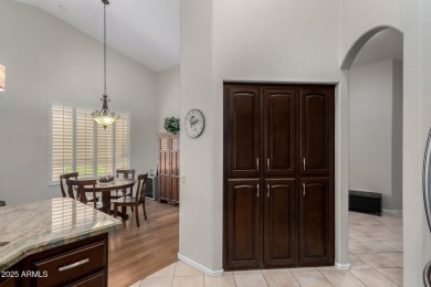 Charming Villa offers 3 bedrooms, 2 baths, & 2-car garage. The on Oakwood Golf Club  in Arizona - for sale on GolfHomes.com, golf home, golf lot