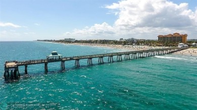 Desirable 2BR/2BA end-unit villa with expansive lake views in on Deer Creek Golf Club in Florida - for sale on GolfHomes.com, golf home, golf lot