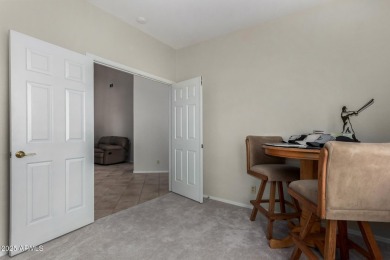 Charming Villa offers 3 bedrooms, 2 baths, & 2-car garage. The on Oakwood Golf Club  in Arizona - for sale on GolfHomes.com, golf home, golf lot