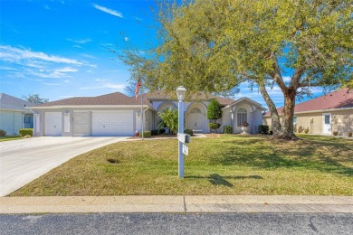 ***A VIEW THAT NEVER GROWS OLD !! ***A perfect home for Florida on Ocala Palms Golf and Country Club in Florida - for sale on GolfHomes.com, golf home, golf lot