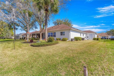 ***A VIEW THAT NEVER GROWS OLD !! ***A perfect home for Florida on Ocala Palms Golf and Country Club in Florida - for sale on GolfHomes.com, golf home, golf lot