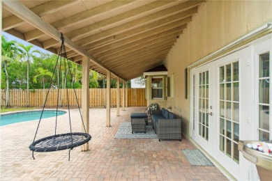 This Home Offers a Bright, Spacious and Well Appointed Floor on Hollybrook Golf and Tennis Club  in Florida - for sale on GolfHomes.com, golf home, golf lot