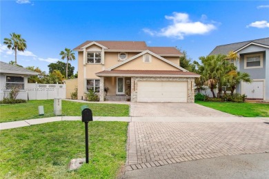 This Home Offers a Bright, Spacious and Well Appointed Floor on Hollybrook Golf and Tennis Club  in Florida - for sale on GolfHomes.com, golf home, golf lot