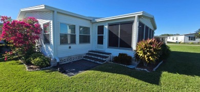 **MOTIVATED SELLER** - ALL REASONABLE OFFERS CONSIDERED! UPDATED on Schalamar Creek Golf and Country Club in Florida - for sale on GolfHomes.com, golf home, golf lot