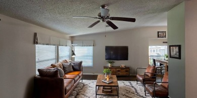 **MOTIVATED SELLER** - ALL REASONABLE OFFERS CONSIDERED! UPDATED on Schalamar Creek Golf and Country Club in Florida - for sale on GolfHomes.com, golf home, golf lot