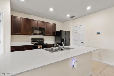 Welcome to this amazing Aria model with 3-bedrooms, 2-bathrooms on Sabal Springs Golf and Racquet Club in Florida - for sale on GolfHomes.com, golf home, golf lot